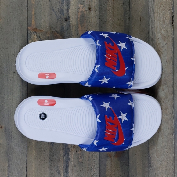 Nike Victori One Stars Print Comfort Slides Sandals Blue,Red,White NEW - Picture 2 of 10